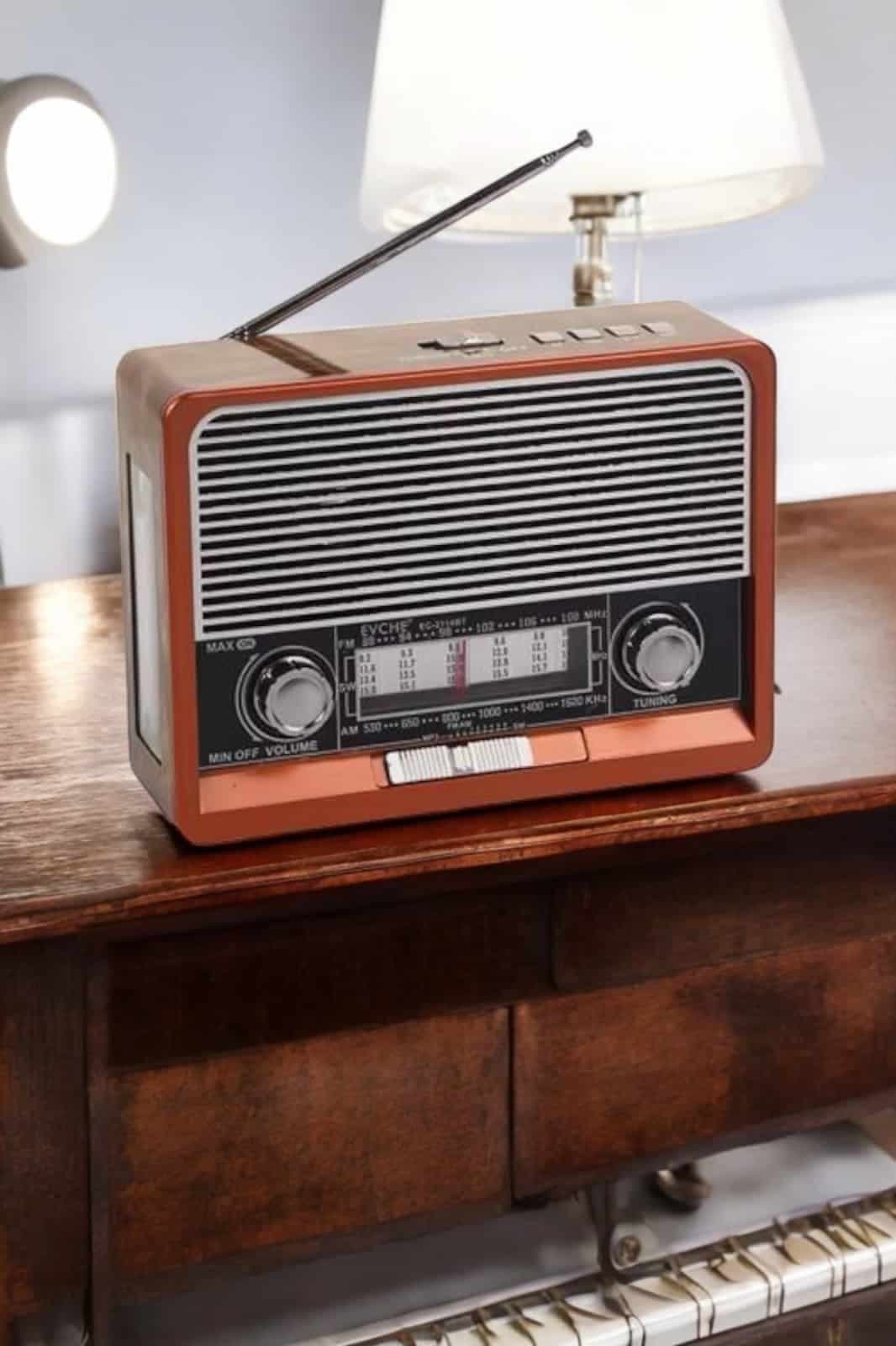 Nostaljik Radyo USB,AUX Ve SD Kart Girişli Bluetooth
